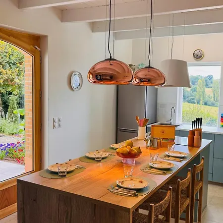 La Truffe Rose Villa *