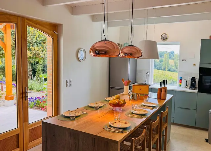 La Truffe Rose Villa *